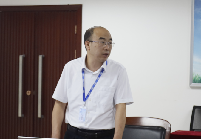 繼往開(kāi)來(lái) · 再創(chuàng)輝煌 | 花花牛乳業(yè)集團(tuán)召開(kāi)9月?tīng)I(yíng)銷(xiāo)、養(yǎng)殖及飼料月度經(jīng)營(yíng)工作會(huì)議