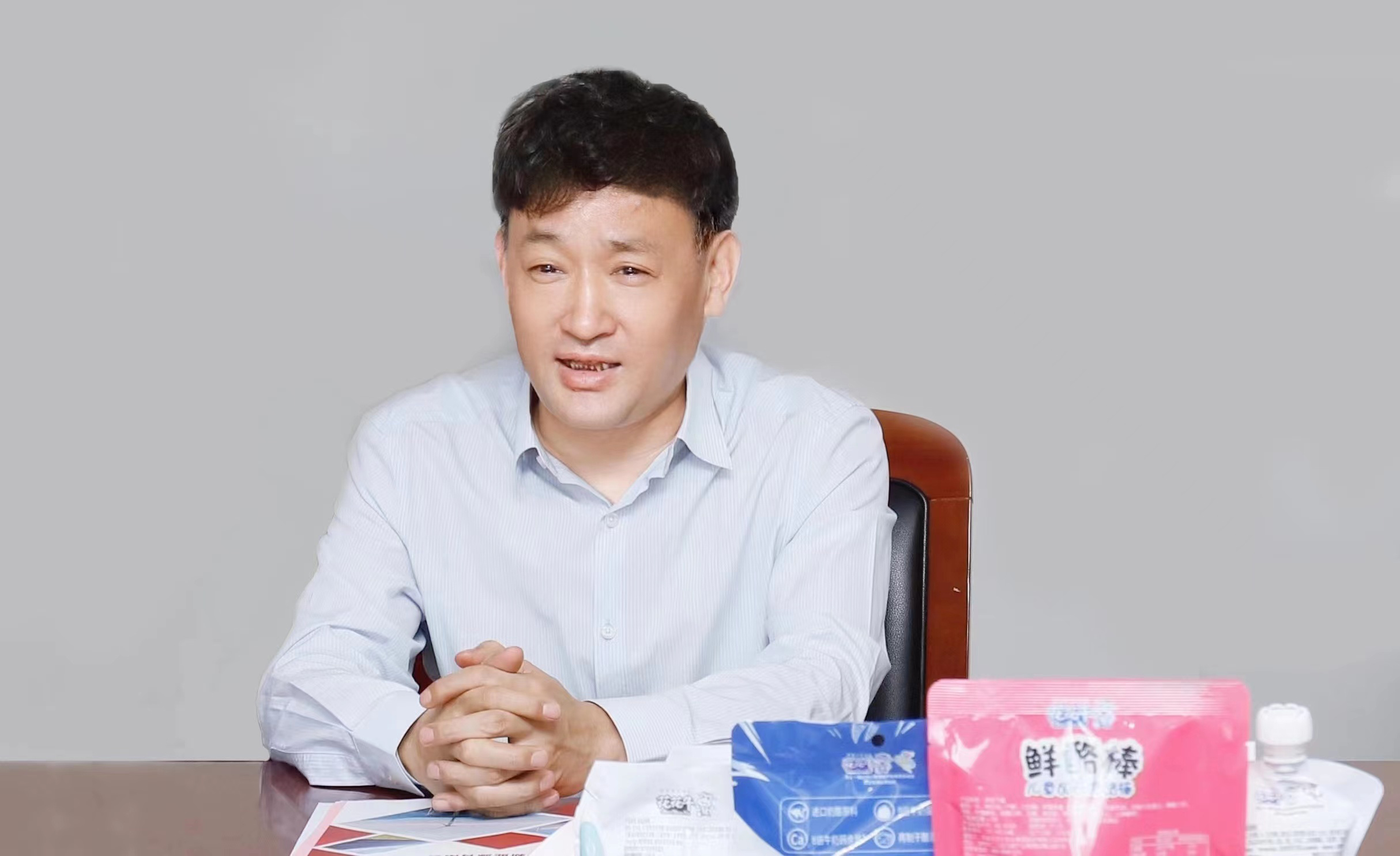 花花牛乳業(yè)集團(tuán)與國(guó)電河南新能源有限公司舉行光伏項(xiàng)目合作開(kāi)發(fā)簽約儀式 花花牛乳業(yè)集團(tuán)與國(guó)電河南新能源有限公司舉行光伏項(xiàng)目合作開(kāi)發(fā)簽約儀式