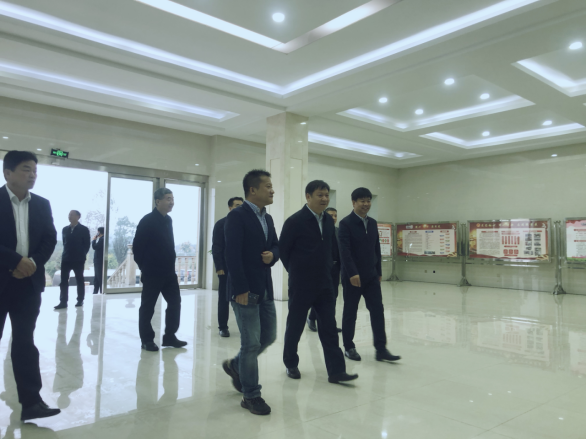 駐馬店市委書記鮑常勇一行蒞臨花花牛平輿瑞亞和新蔡瑞亞調研 駐馬店市委書記鮑常勇一行蒞臨花花牛平輿瑞亞和新蔡瑞亞調研