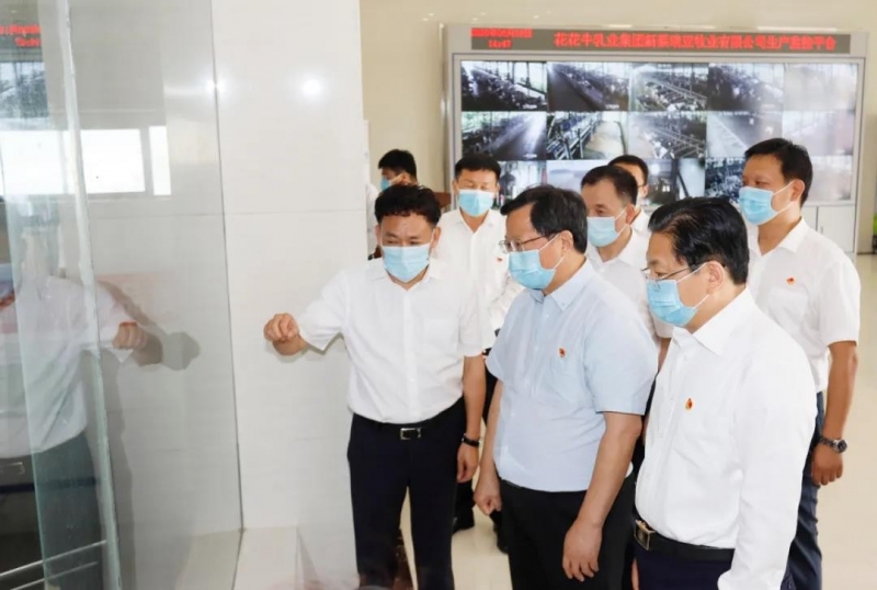 快訊 | 河南省委常委、省紀委書記、省監(jiān)委主任任正曉蒞臨花花牛乳業(yè)集團新蔡瑞亞牧場調(diào)研